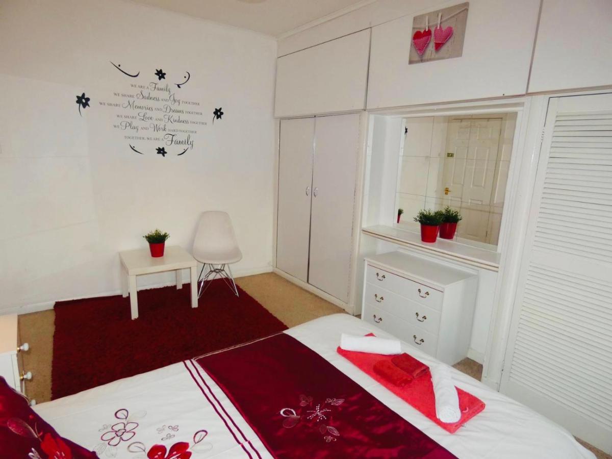Spacious 3 Bed House With Parking & Good Transport South Norwood Eksteriør bilde