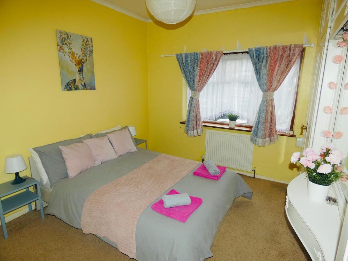 Spacious 3 Bed House With Parking & Good Transport South Norwood Eksteriør bilde